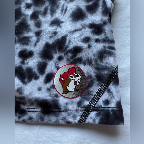 Buc-ee’s Black and White Tie Dye Athletic Crop Top Small - Picture 5 of 6